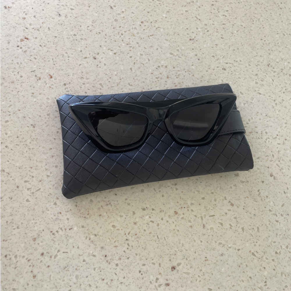 Bottega Veneta BV1101S Black Cat-Eye Sunglasses